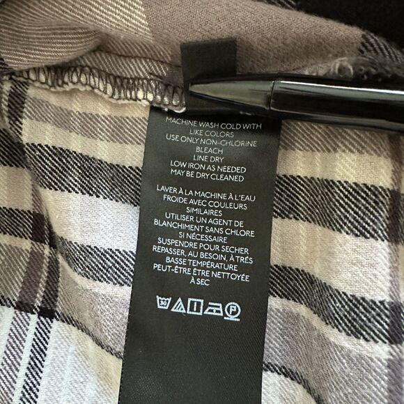 Free People Plaid Shirt Size Medium Black Tan White Crop Snap Front Shacket - Picture 6 of 11